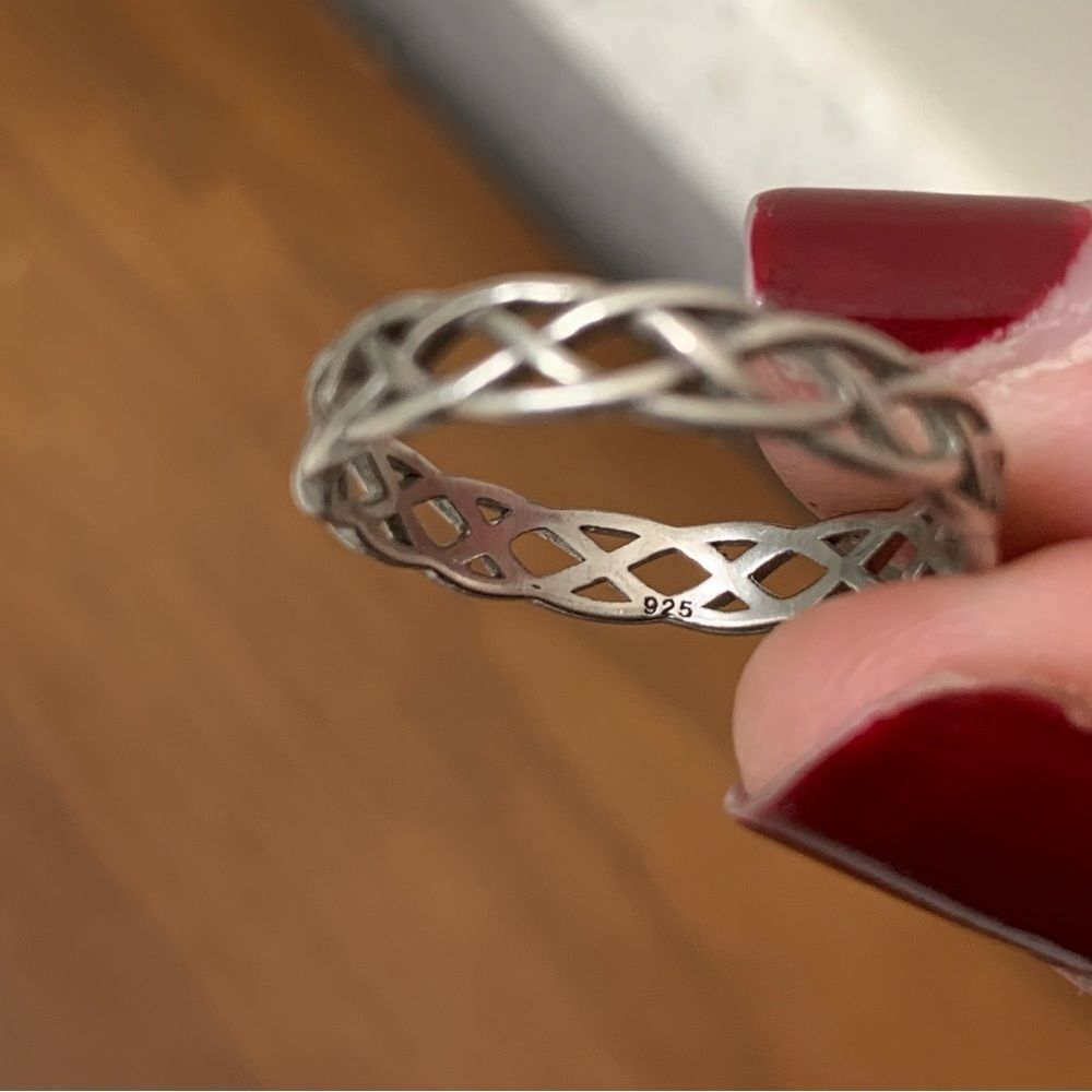 Celtic Knots Ring 925 Sterling Silver size 9 - Picture 3 of 5